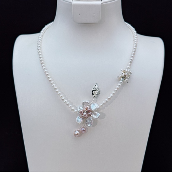 X375 Handmade Freshwater Baroque Pearl Necklace
